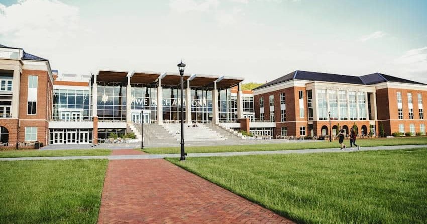 campus university photo